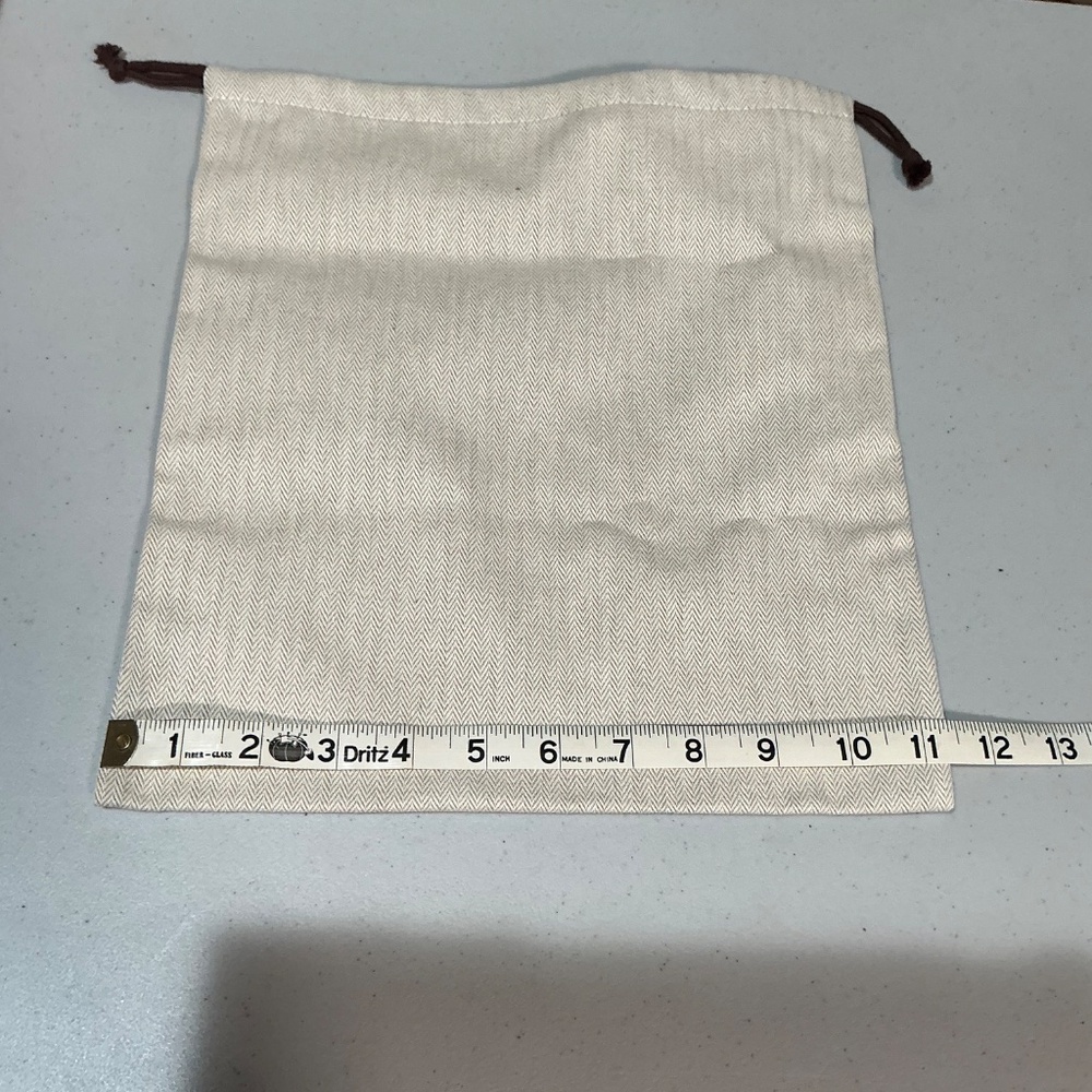 Hermes medium size box and dust bag - Picture 4 of 11